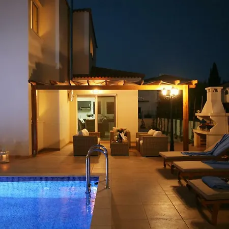 Vila Carmel Ayia Napa